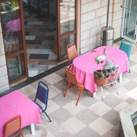 Damask Rose, Lebanese Guest House Jounieh Ngoại thất bức ảnh